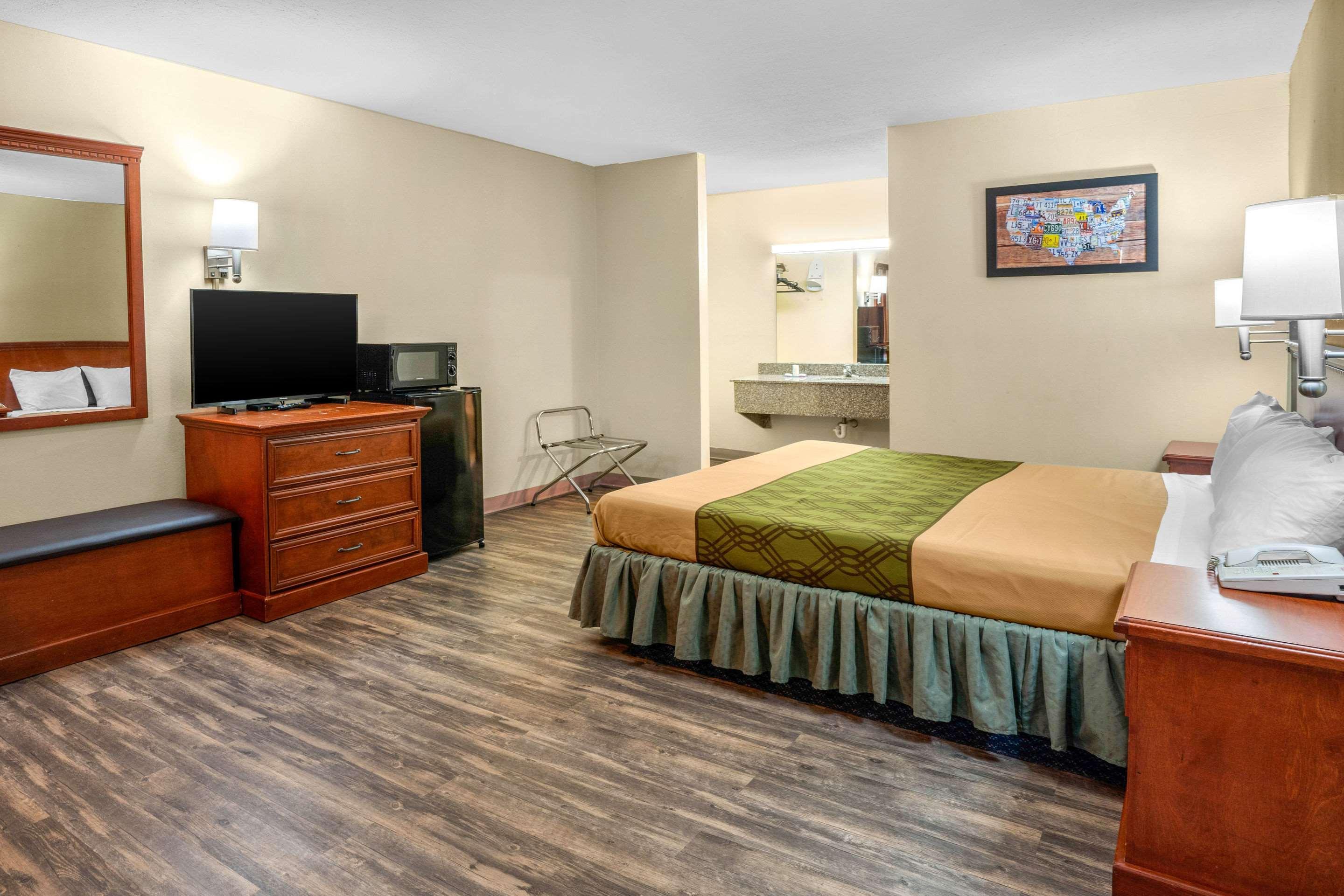 Econo Lodge Near Missouri University Of Science And Technology Rolla Buitenkant foto