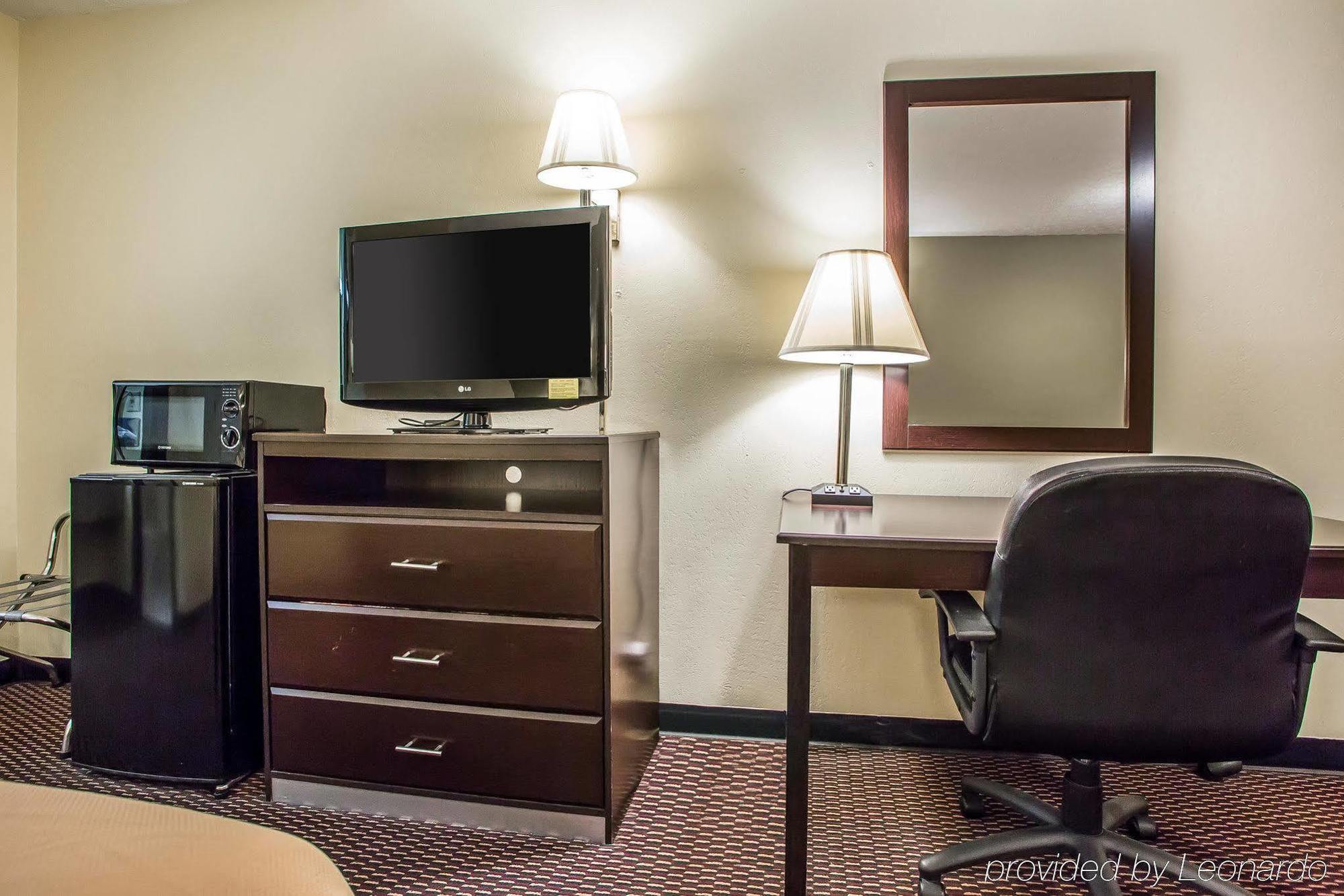 Econo Lodge Near Missouri University Of Science And Technology Rolla Buitenkant foto